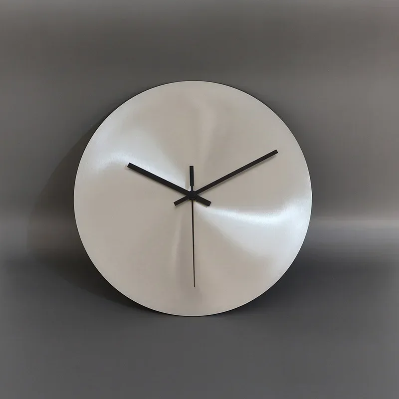 Srebrny minimalistyczny przemy – Resin Art Wall Clock recenzja i cena